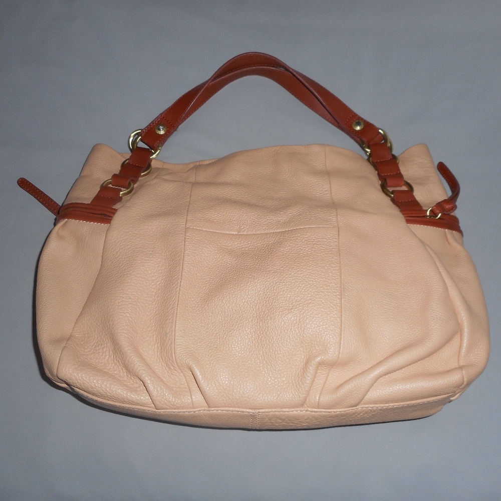 gorgeous, Large tan Vince Camuto shoulder bag